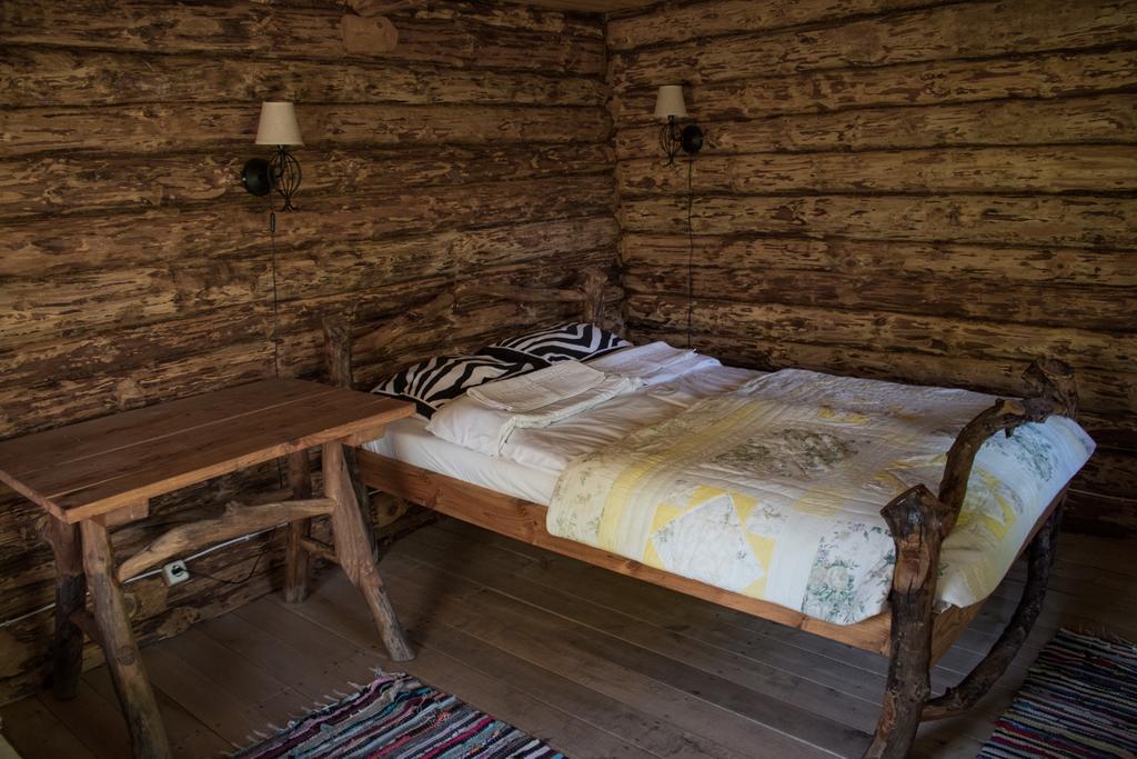 Вилла Kuusetuka Tourism Farm Pahkla Экстерьер фото