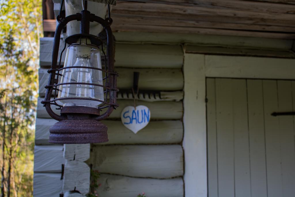 Вилла Kuusetuka Tourism Farm Pahkla Экстерьер фото